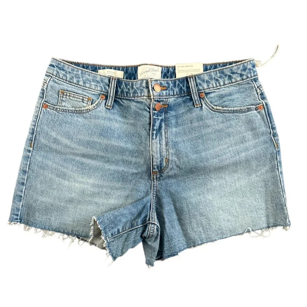 Universal Thread Midi Shorts Size 12